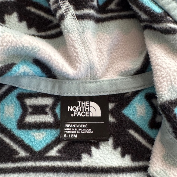 The North Face Blue and Black Patterned Fleece Jacket - Picture 3 of 3